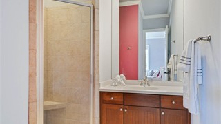 74 Clifton Drive thumbnail image 21