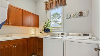 74 Clifton Drive thumbnail image 24