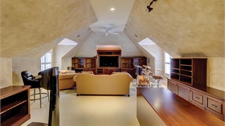 64 Lancaster Boulevard thumbnail image 3