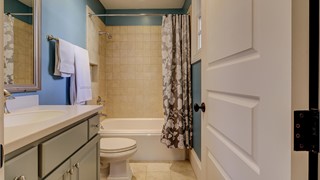64 Lancaster Boulevard thumbnail image 12