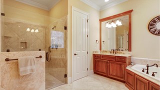 22 Clifton Drive thumbnail image 21