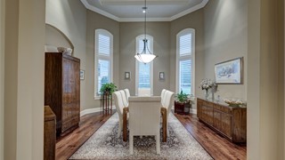 61 Clifton Drive thumbnail image 11