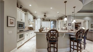 61 Clifton Drive thumbnail image 15