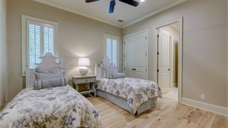 64 Clifton Drive thumbnail image 31
