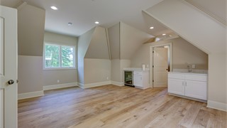 64 Clifton Drive thumbnail image 39