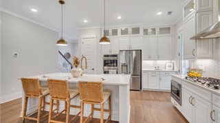 32 Clifton Drive thumbnail image 23