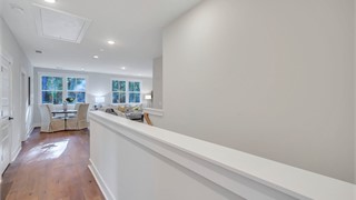 32 Clifton Drive thumbnail image 34