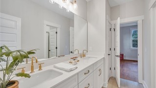 58 Clifton Drive thumbnail image 29