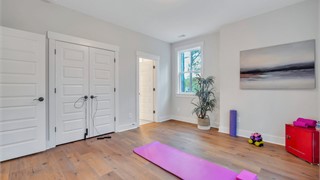58 Clifton Drive thumbnail image 33