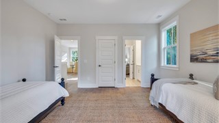 58 Clifton Drive thumbnail image 44