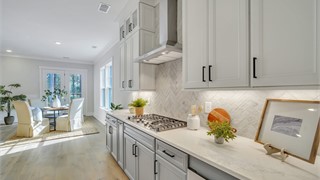56 Clifton Drive thumbnail image 11