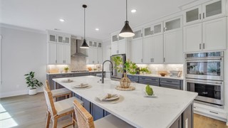 56 Clifton Drive thumbnail image 15