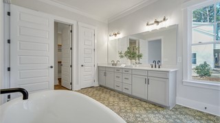 56 Clifton Drive thumbnail image 34