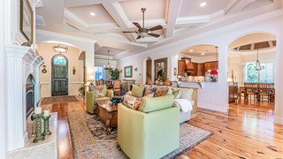 8 Clifton Drive thumbnail image 4