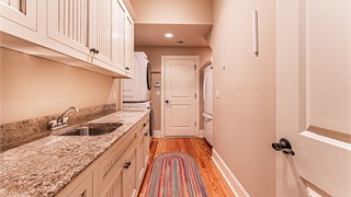 8 Clifton Drive thumbnail image 31