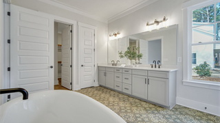 62 Clifton Drive thumbnail image 13
