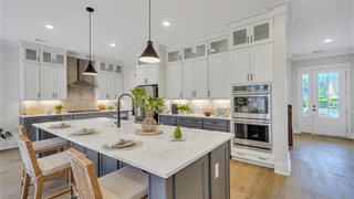 62 Clifton Drive thumbnail image 18