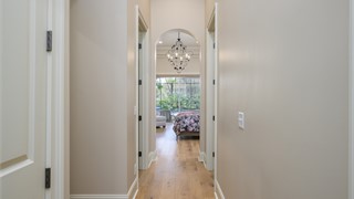 64 Clifton Drive thumbnail image 32