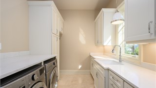 64 Clifton Drive thumbnail image 54