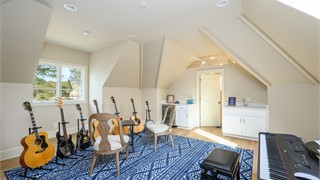 64 Clifton Drive thumbnail image 57