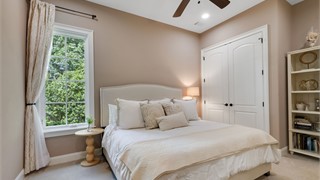 1037 Berkeley Hall Blvd thumbnail image 30
