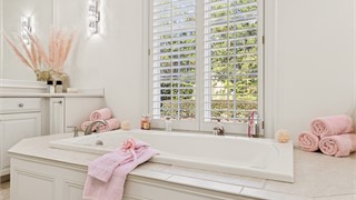 93 Clifton Drive thumbnail image 48