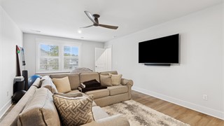 62 Clifton Drive thumbnail image 52