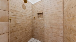 76 Lancaster Boulevard thumbnail image 74