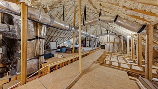 76 Lancaster Boulevard thumbnail image 78