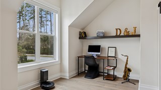 76 Lancaster Boulevard thumbnail image 81