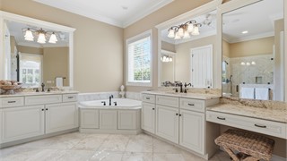 22 Clifton Drive thumbnail image 23