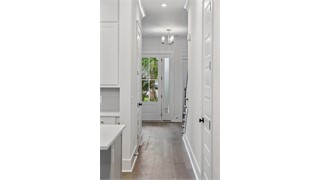 48 Belle Reve thumbnail image 19