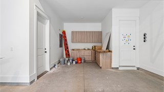 48 Belle Reve thumbnail image 90