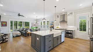 58 Clifton Drive thumbnail image 10