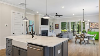 58 Clifton Drive thumbnail image 17