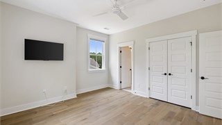 58 Clifton Drive thumbnail image 62