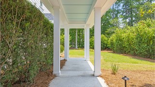 58 Clifton Drive thumbnail image 80