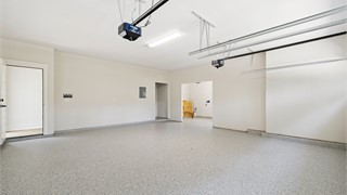58 Clifton Drive thumbnail image 82