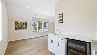 58 Clifton Drive thumbnail image 84
