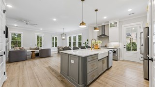 70 Clifton Drive thumbnail image 15