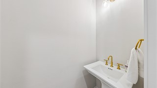 70 Clifton Drive thumbnail image 50