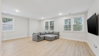 70 Clifton Drive thumbnail image 53