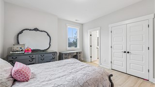 70 Clifton Drive thumbnail image 58