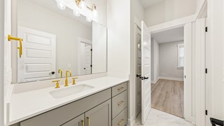 70 Clifton Drive thumbnail image 64